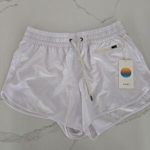 NWT Vuori Clementine 2.0 Shorts